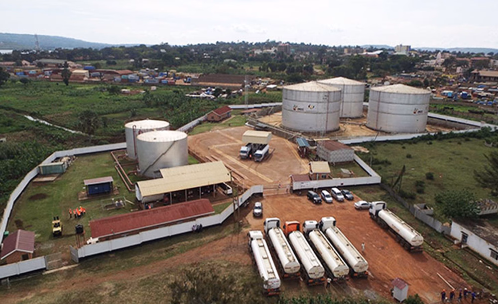 Picture of Uganda's oil reserves by UNOC